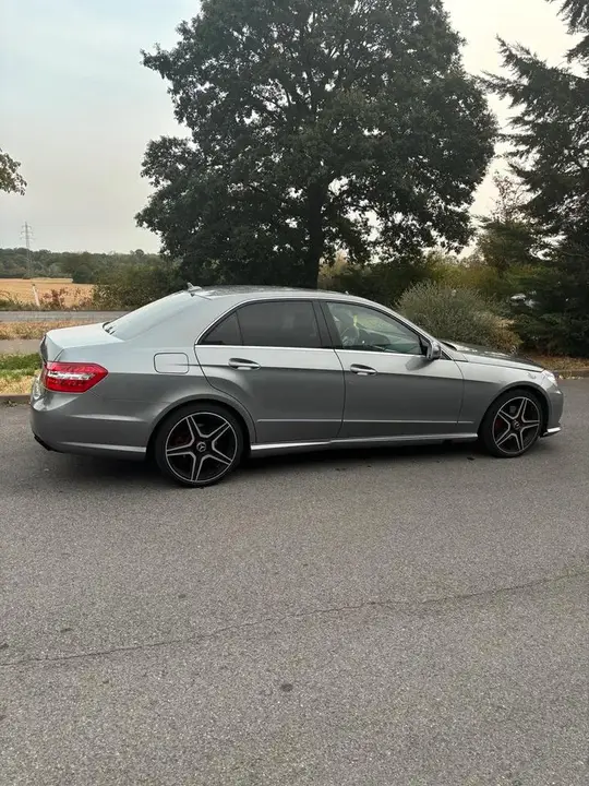 Mercedes-Benz E 200 Cdi