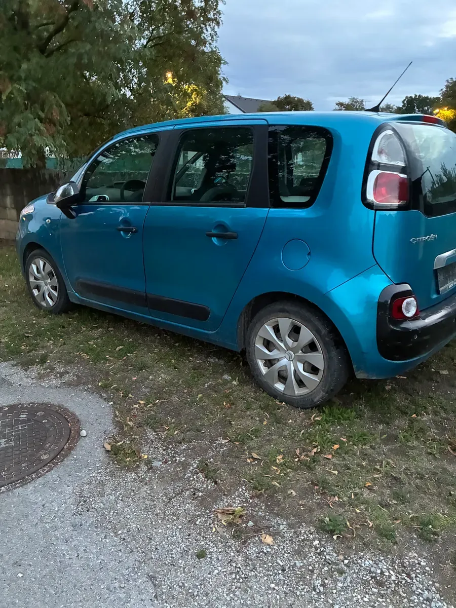Citroen C3 Picasso 2012 photo 3