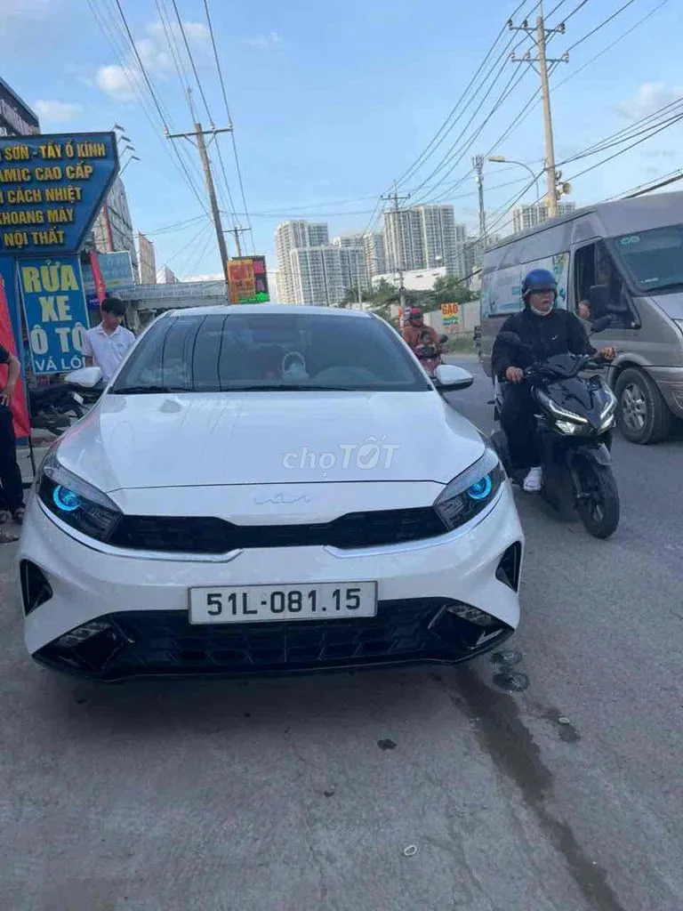 Kia Kia