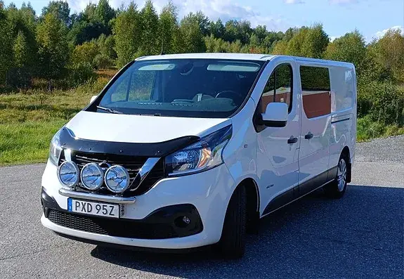 Nissan Nv300