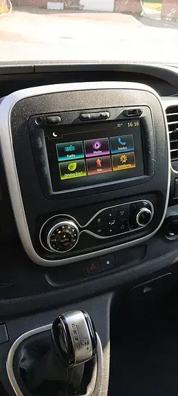 Nissan Nv300 2021 photo 2