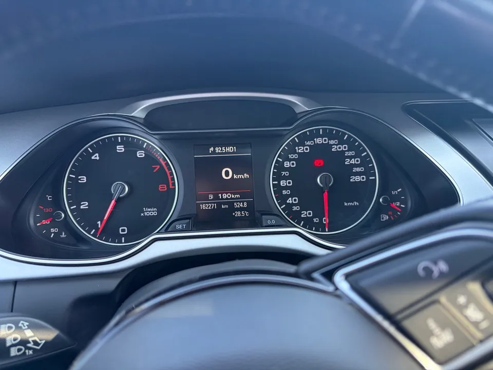 Audi A4 2015 photo 5