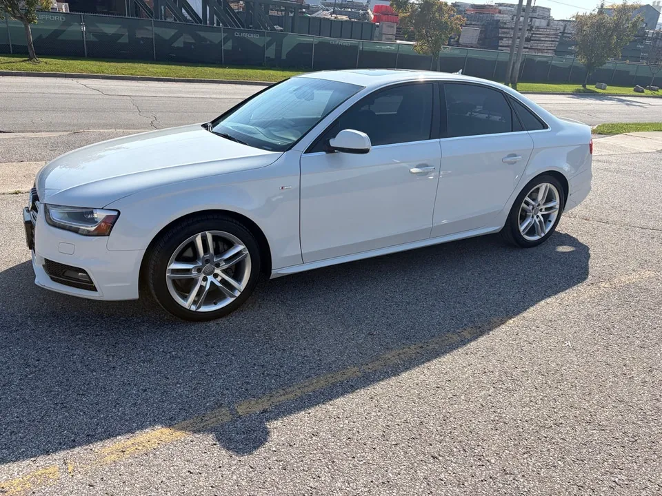 Audi A4 2015 photo 2