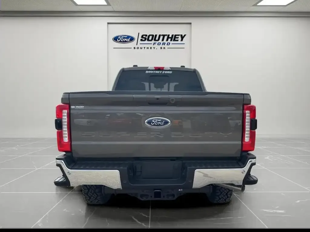 Ford F 350 2026 photo 3