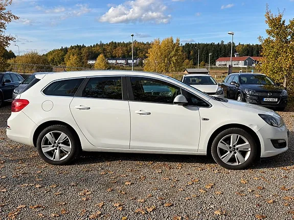 Opel Astra 2015 photo 5