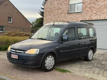 Opel Combo Tour