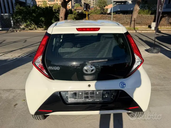 Toyota Aygo 2018 photo 2