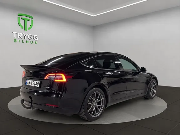 Tesla Model 3 2021 photo 5