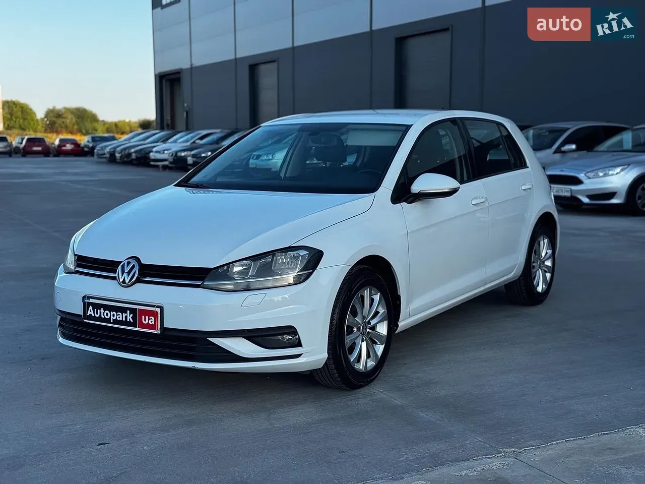 Volkswagen Golf 2017 photo 2