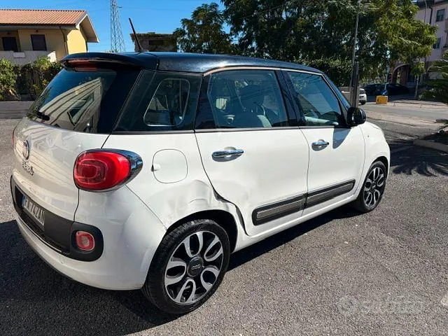 Fiat 500L 2015 photo 2