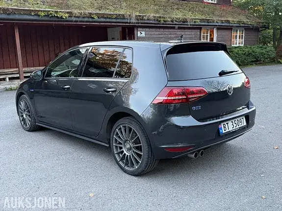 Volkswagen Golf 7 2016 photo 3
