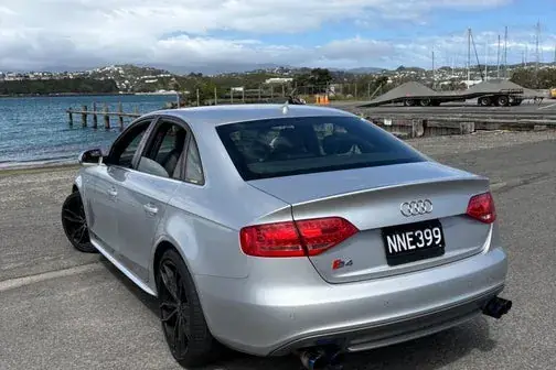 Audi S4