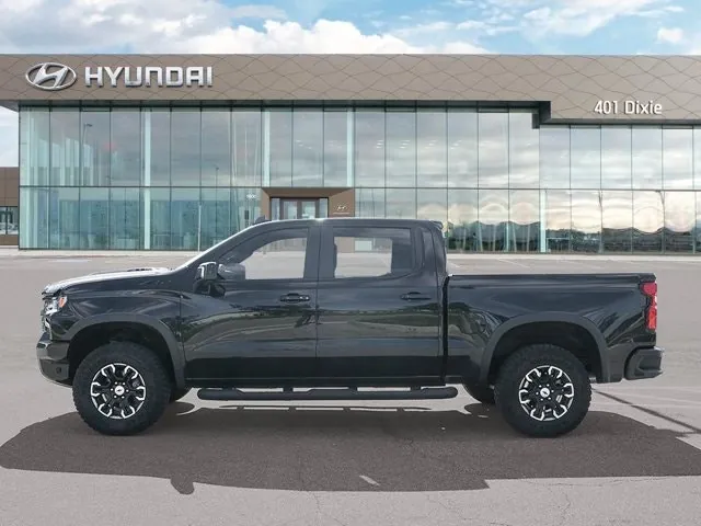 Chevrolet Silverado 1500 2023 photo 2