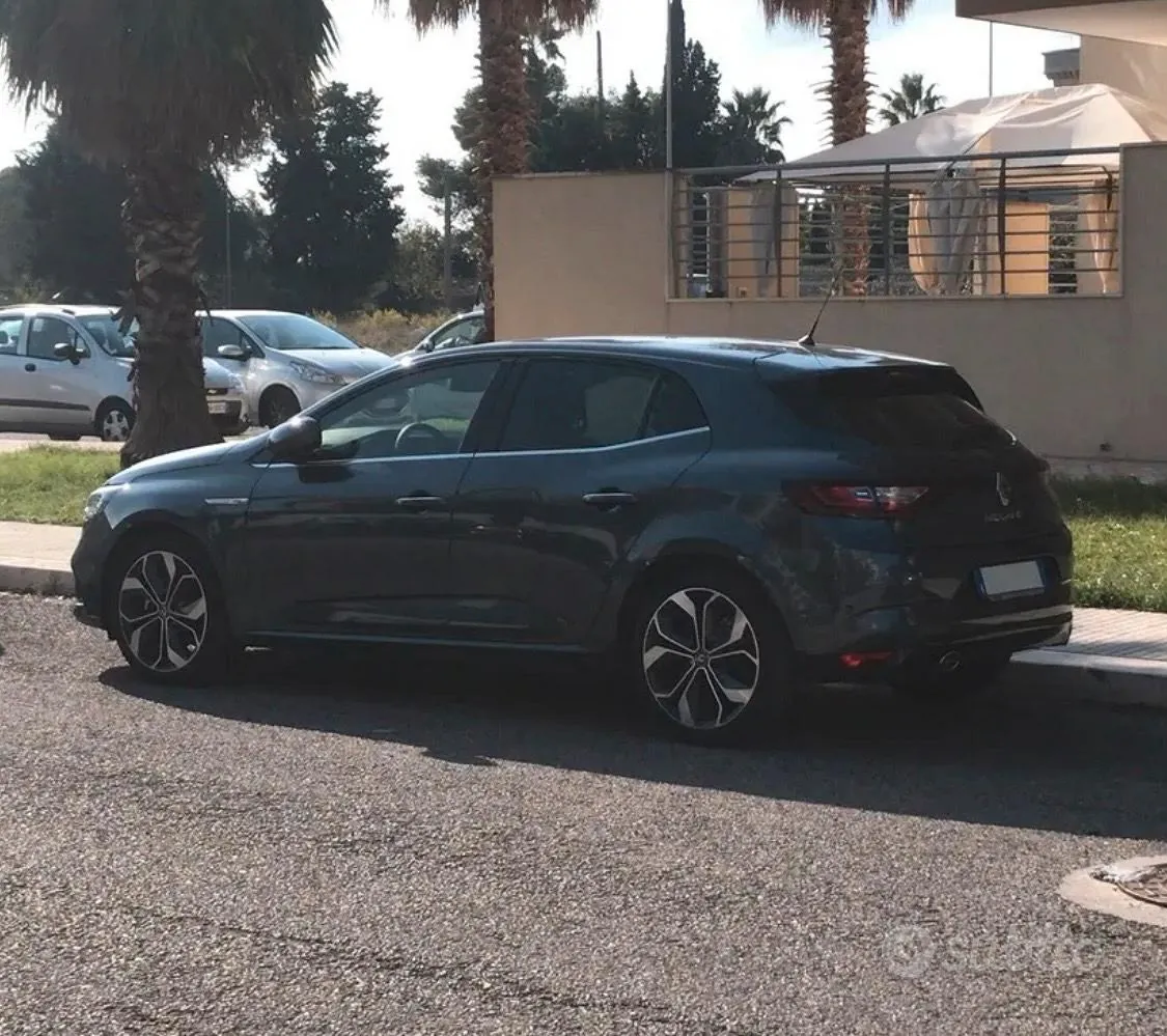 Renault Megane 2018 photo 5