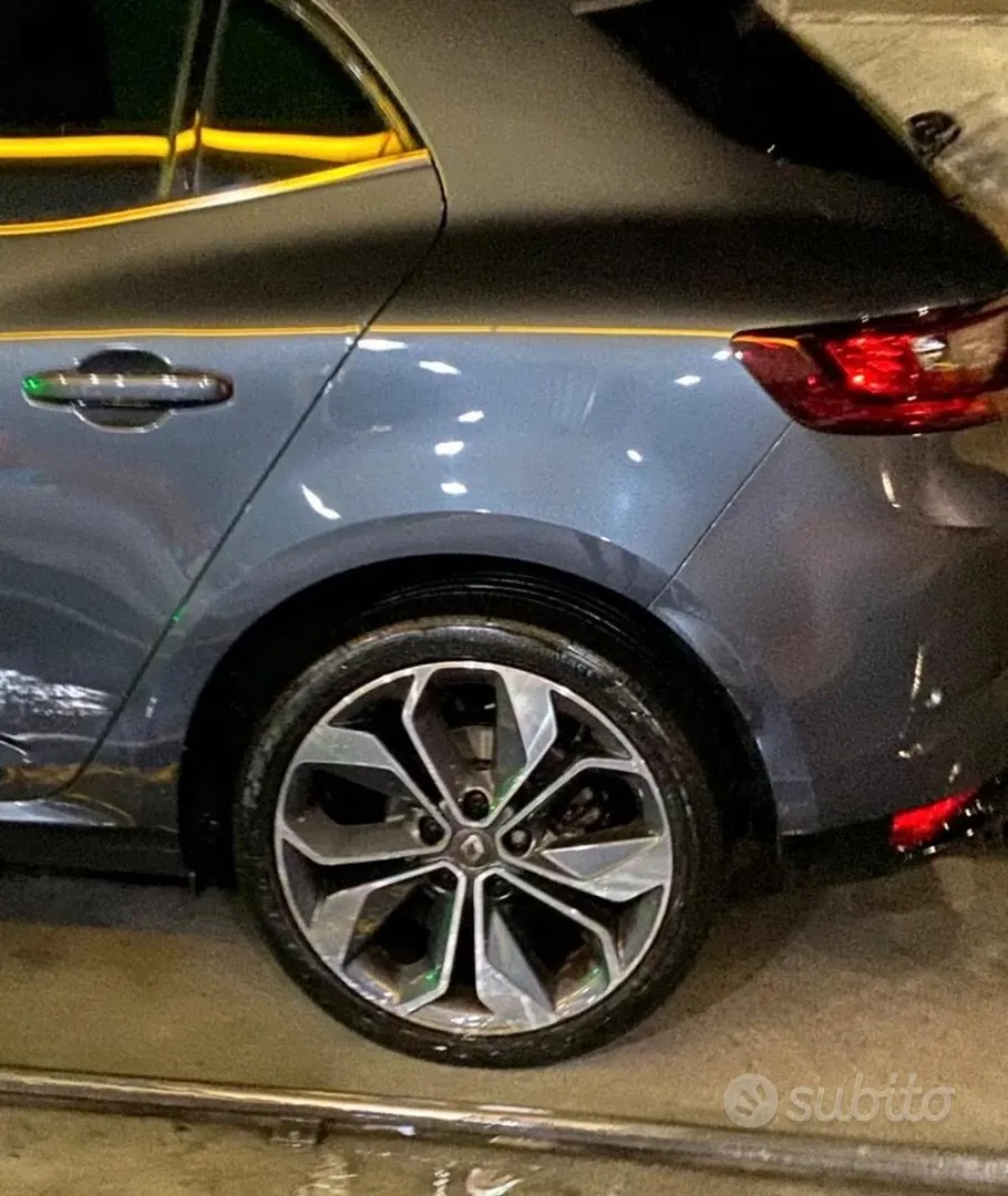 Renault Megane 2018 photo 3