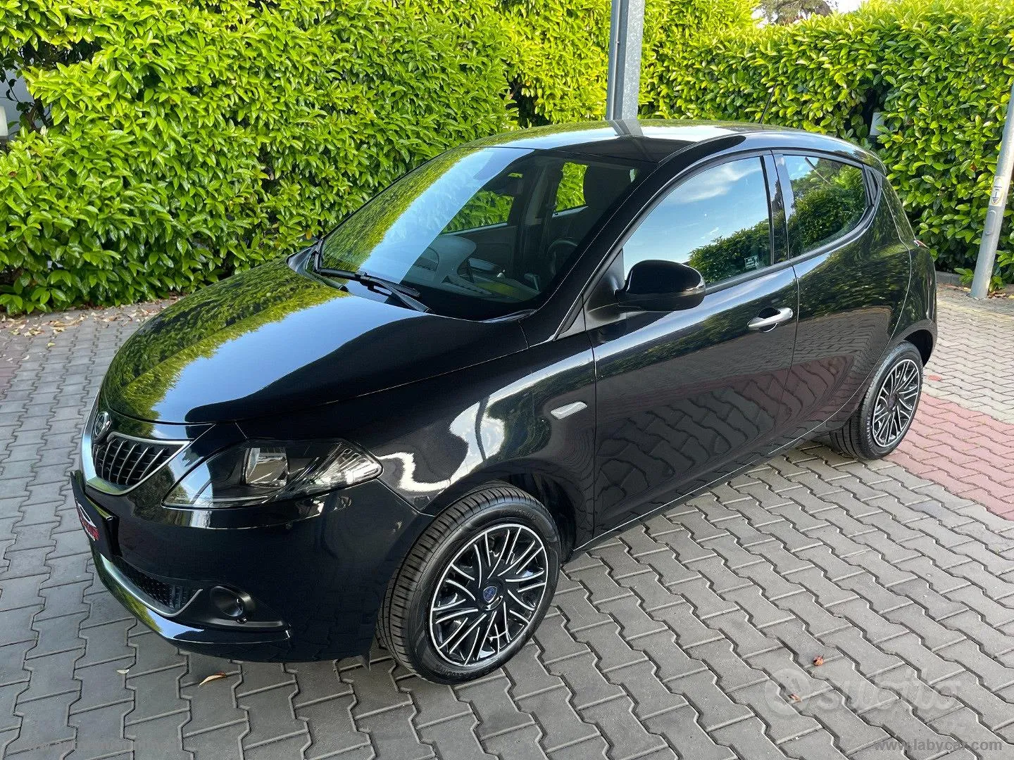 Lancia Ypsilon 2022 photo 2