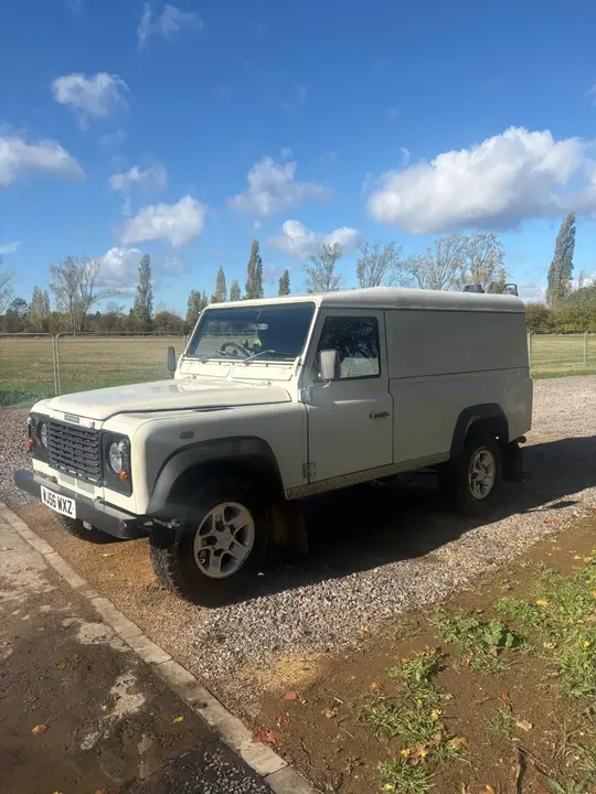 Land Rover Defender 110 2006 photo 5