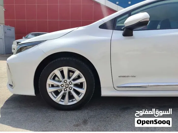 Toyota Corolla 2025 photo 2