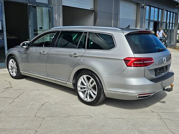 Volkswagen Passat 2016 photo 3