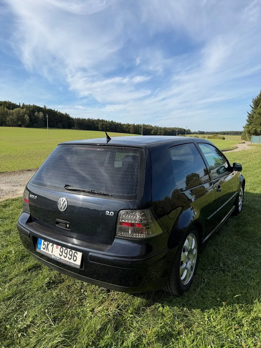 Volkswagen Golf 2003 photo 5