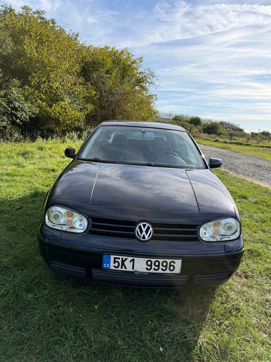 Volkswagen Golf 2003 photo 3