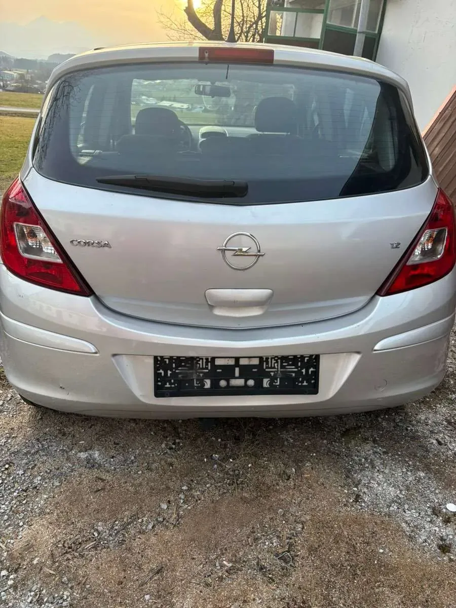 Opel Corsa 2006 photo 3