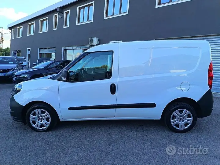 Fiat Doblò 2022 photo 4