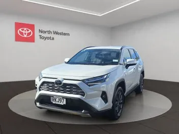 Toyota Rav4 2025 photo 4