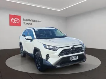 Toyota Rav4 2025 photo 2
