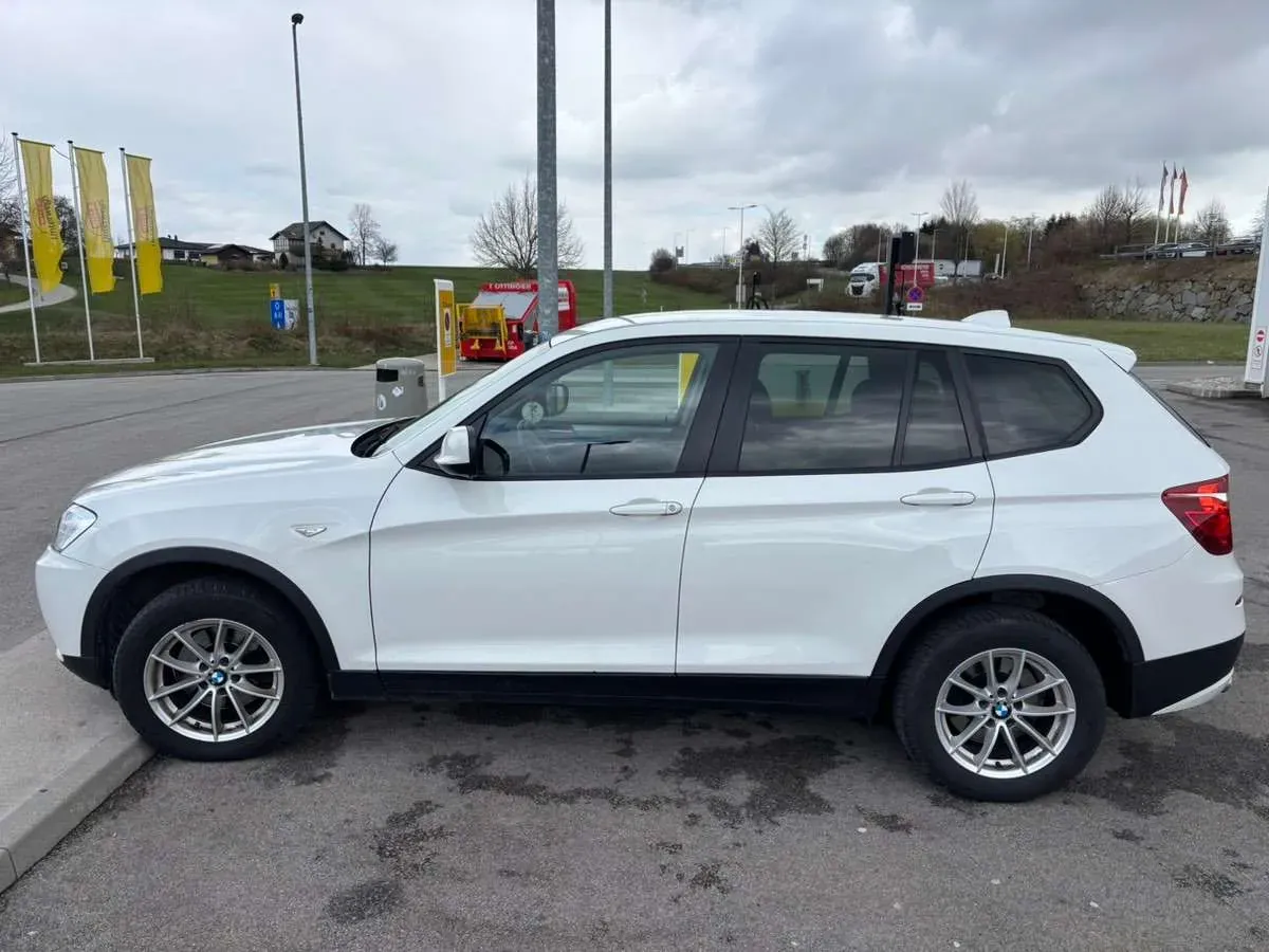 BMW X3 2014 photo 2