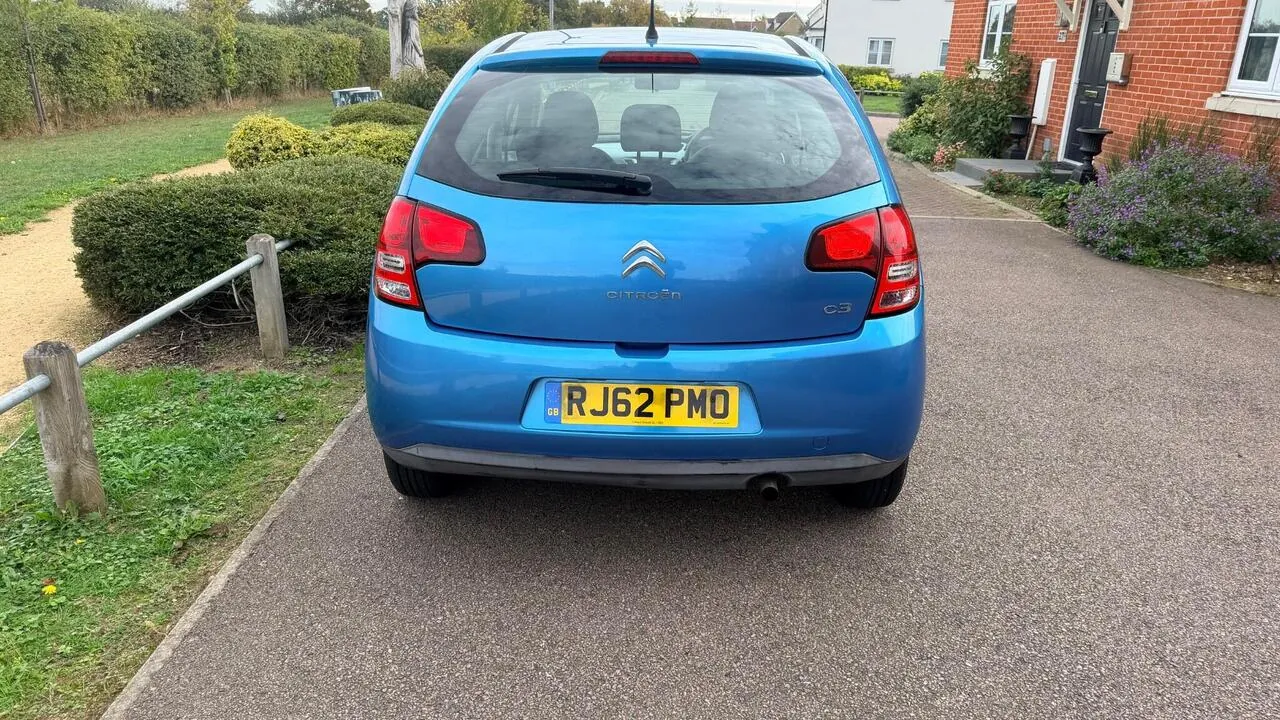 Citroen C3 2012 photo 2