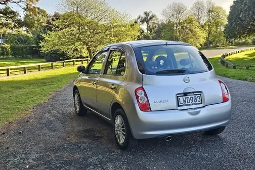 Nissan March
