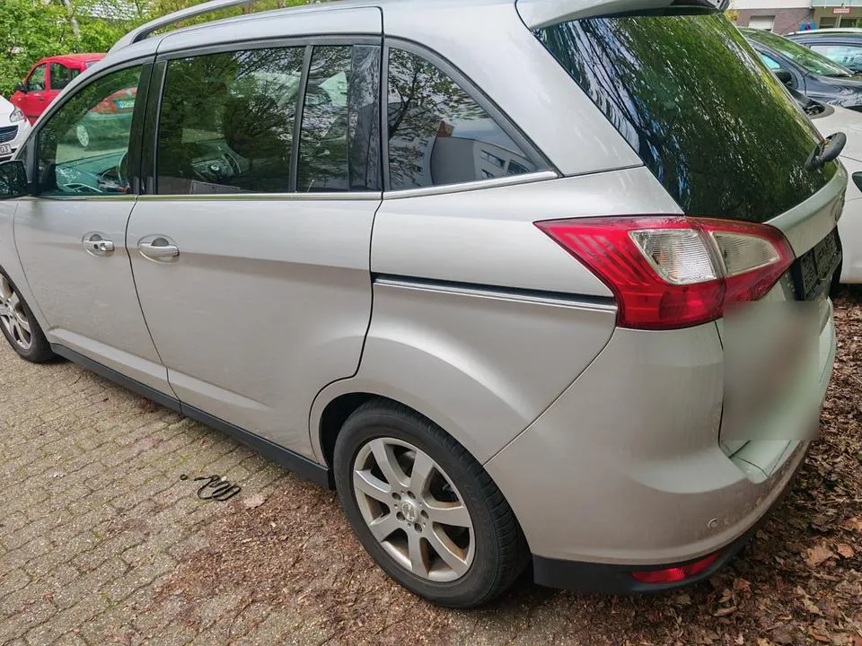 Ford C-Max