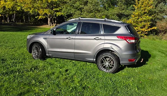 Ford Kuga 2013 photo 5
