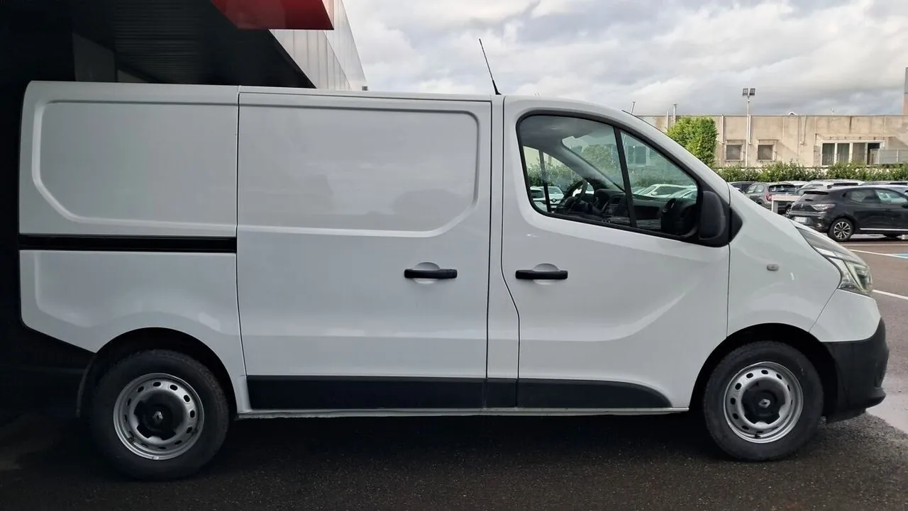 Renault Trafic 2020 photo 4