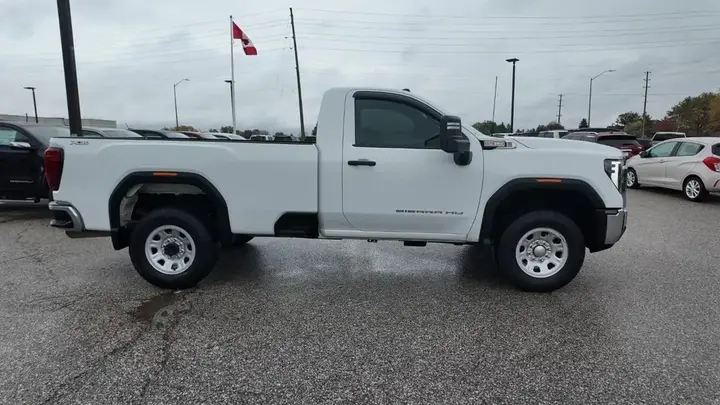 GMC Sierra 2500Hd 2024 photo 4