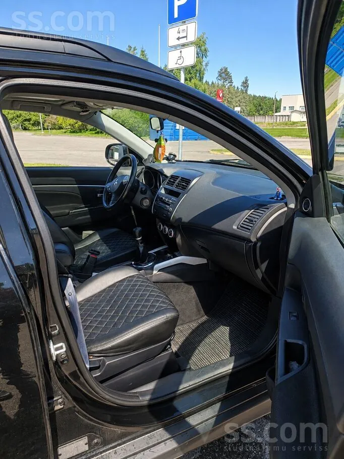 Mitsubishi Asx 2012 photo 5
