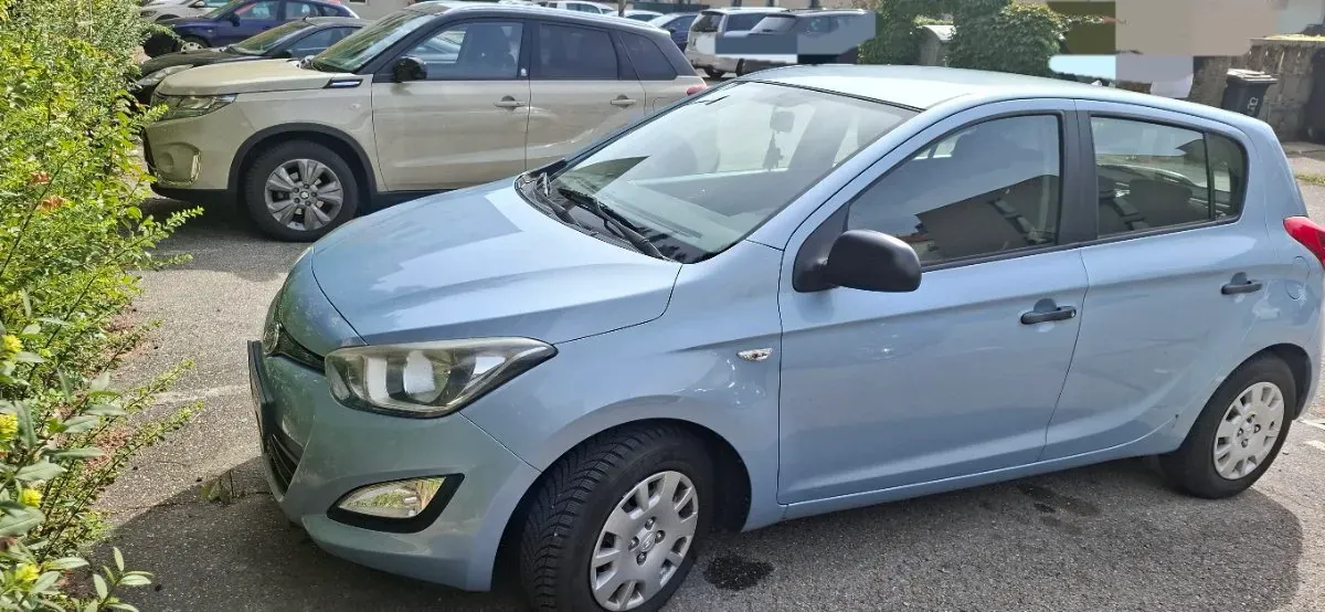 Hyundai I20