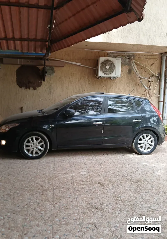 Hyundai I30 2009 photo 2