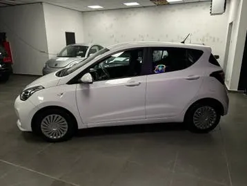 Hyundai I10 2017 photo 3