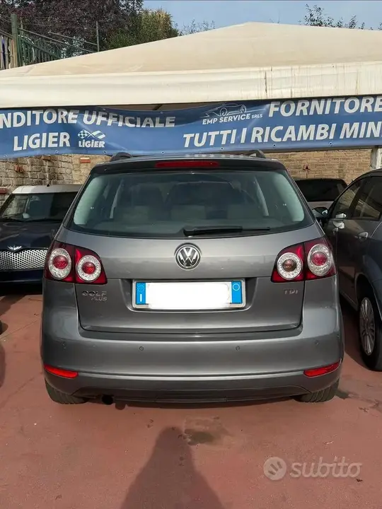 Volkswagen Golf 2010 photo 3