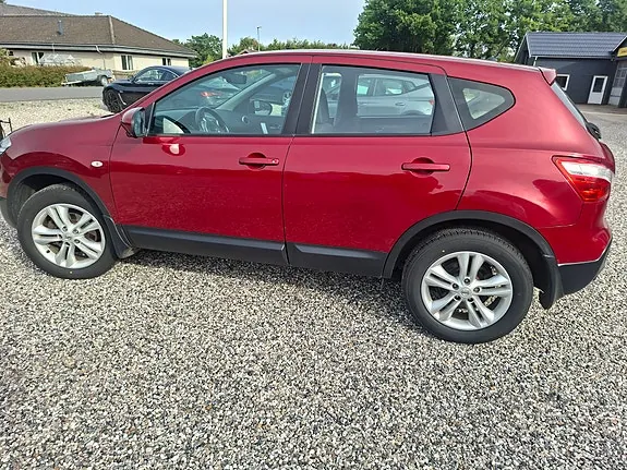 Nissan Qashqai 2010 photo 3