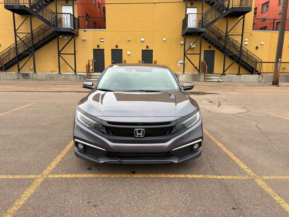 Honda Civic 2020 photo 3