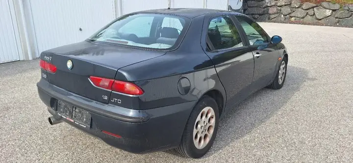 Alfa Romeo 156 2001 photo 3