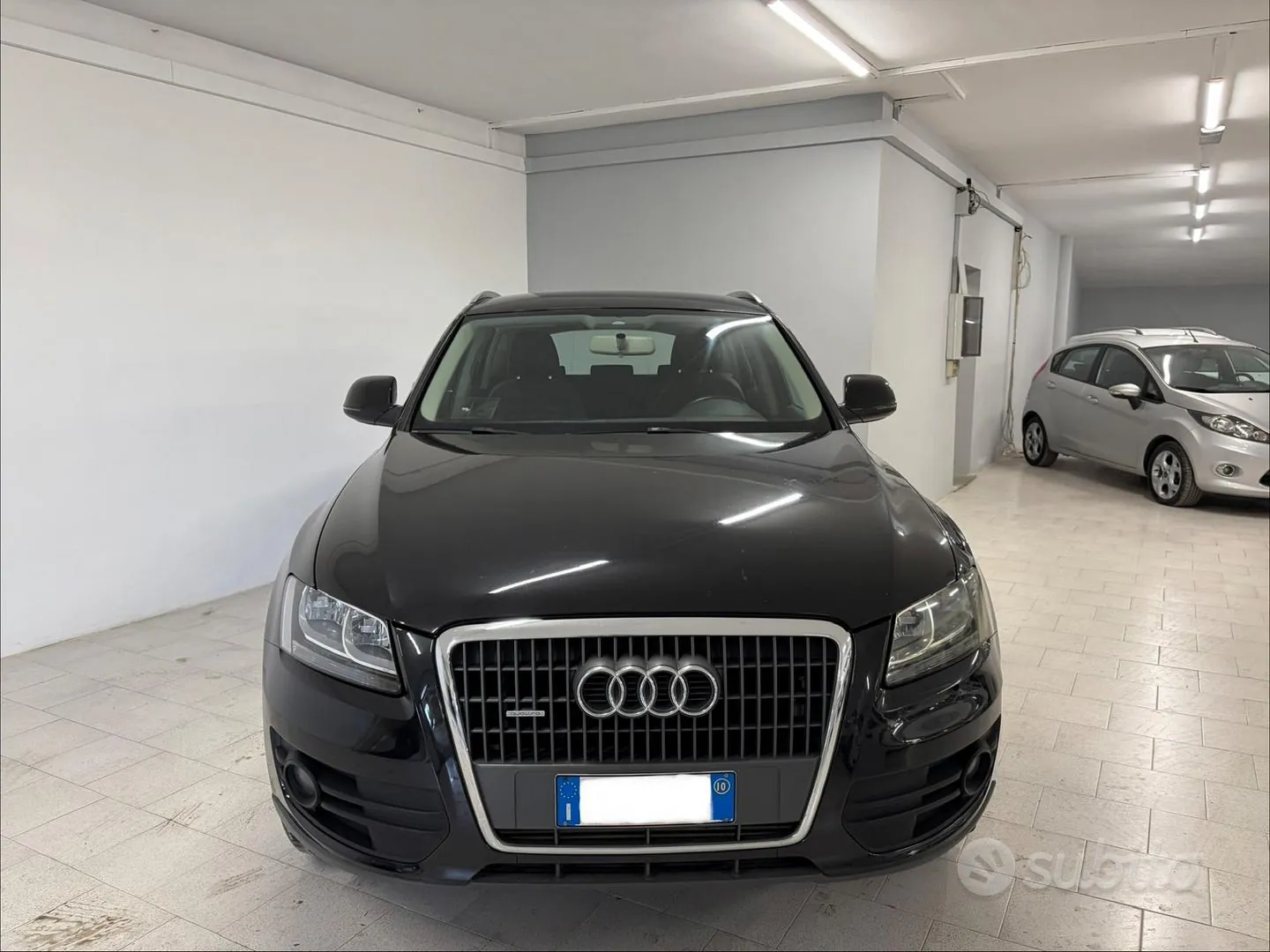 Audi Q5 2010 photo 2