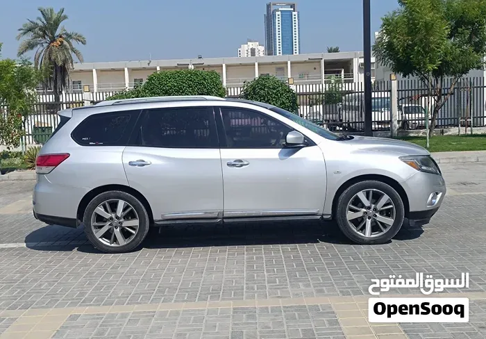 Nissan Pathfinder 2014 photo 4