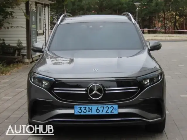 Mercedes-Benz Eqb