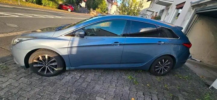 Hyundai I40