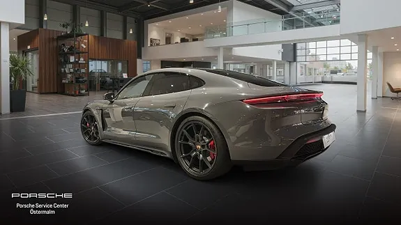 Porsche Taycan Gts 2025 photo 2