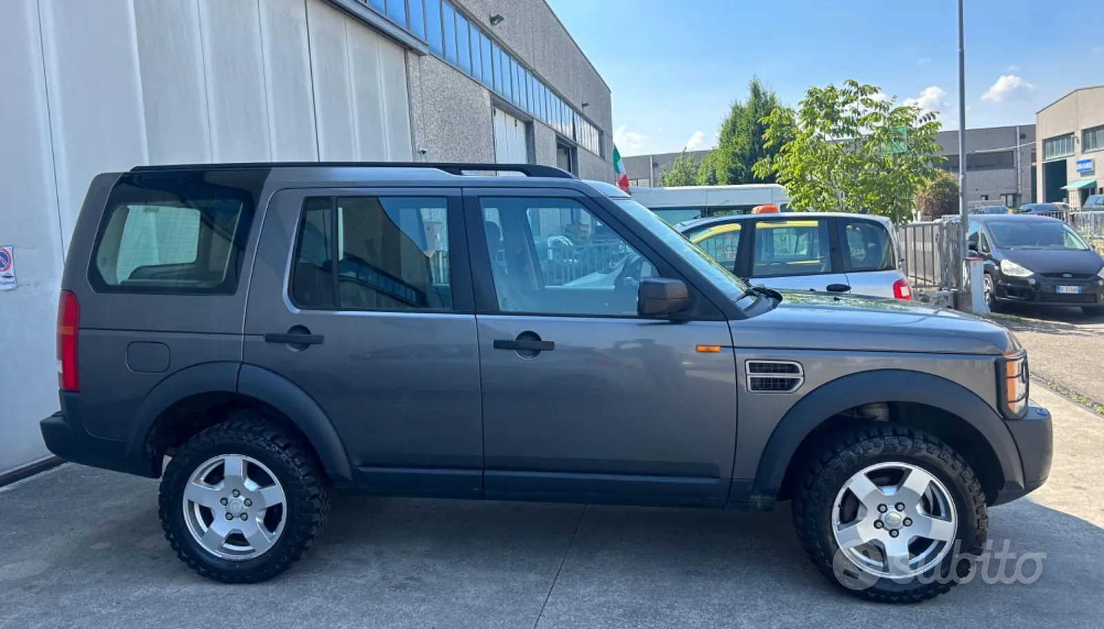 Land Rover Discovery 2005 photo 4